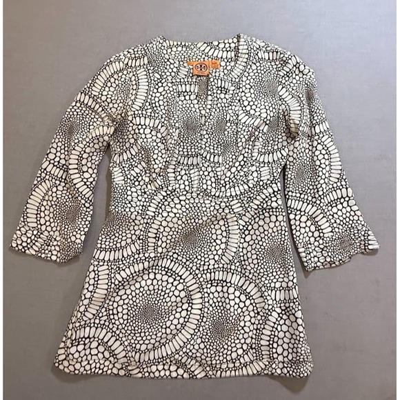 Tory Burch Tops - TORY BURCH Shirt Women 6 Beige Printed Silk Long Sleeve Pullover‎ Blouse Ladies.